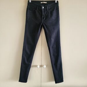 711 Levis Jeans